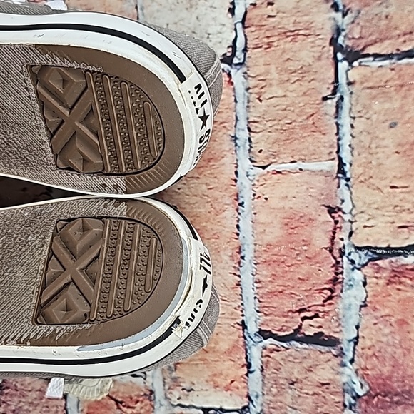 CONVERSE ALL-STAR CHUCK TAYLOR LOWTOP SHOES,  WOMANS SIZE 5 (YOUTH3) - Picture 13 of 13